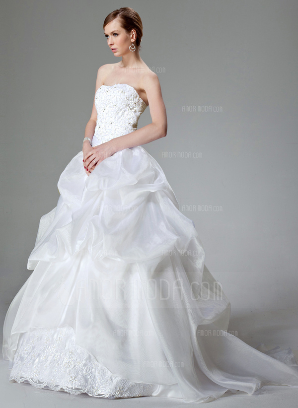 bal Cœur Traîne Chapelle Organza  Satin Robes de Mariée avec Dentelle  Perlé (002000423)