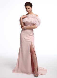 Avondjurken Nauwaansluitend Open-Schouder Korte Sleep Chiffon veren Avondjurk met Beading (017025332)
