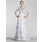 Ligne-A/Princesse Col V Traine courte Satin Dentelle Robe de Mariée avec Echarpes Perlé Sequins (002004151)
