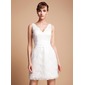 Coupe droite Col V Court/Mini Satin Robe de Mariée avec Dentelle (002011935)